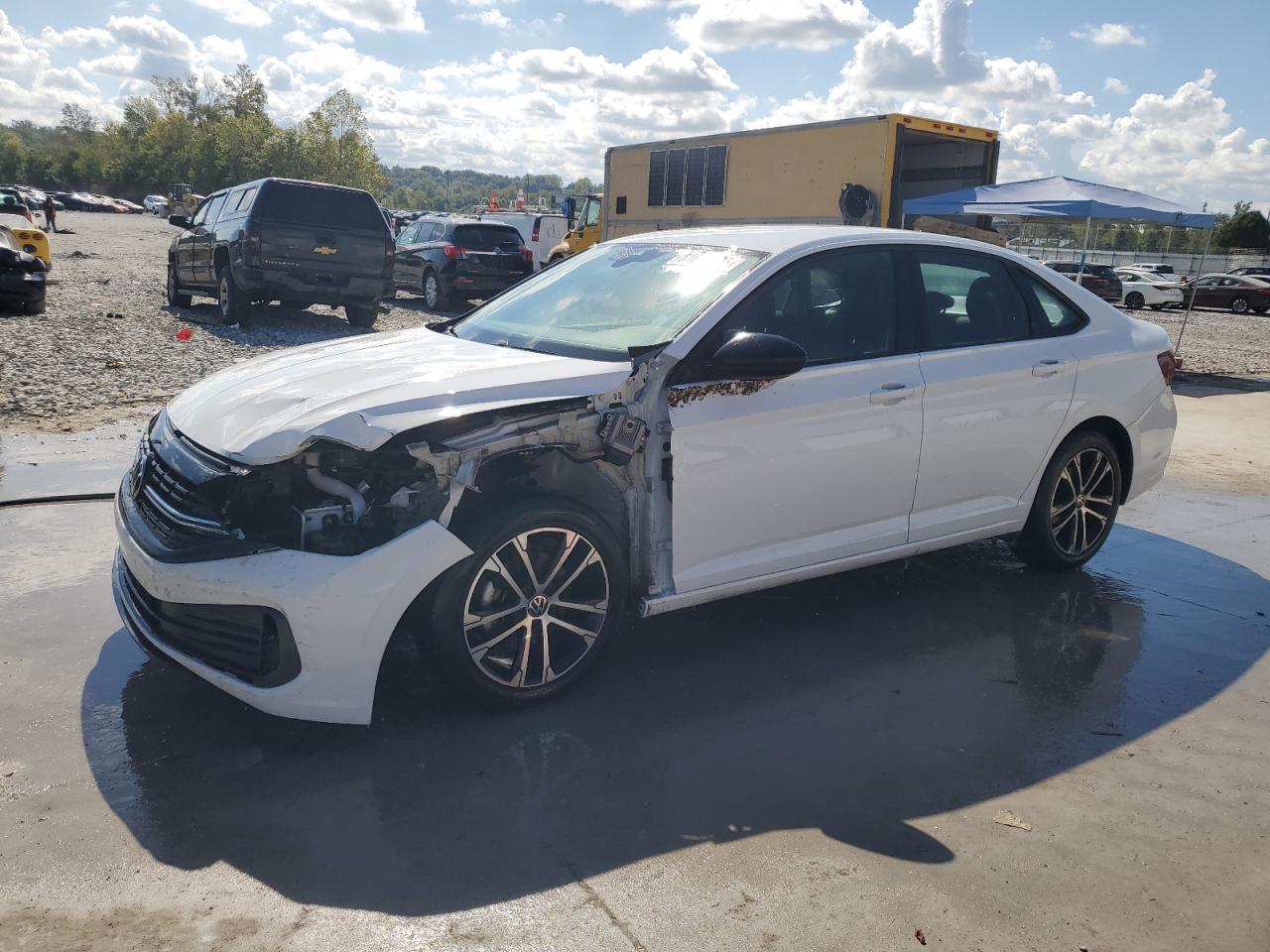 VOLKSWAGEN JETTA 2022. Lot# 81609425. VIN 3VWBM7BU5NM030747. Photo 1