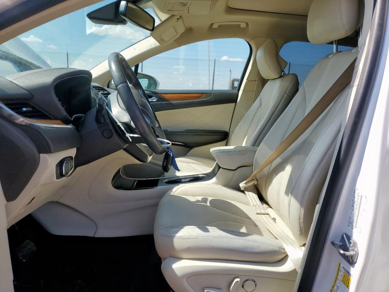 2015 Lincoln Mkc VIN: 5LMCJ1A97FUJ09322 Lot: 86094035