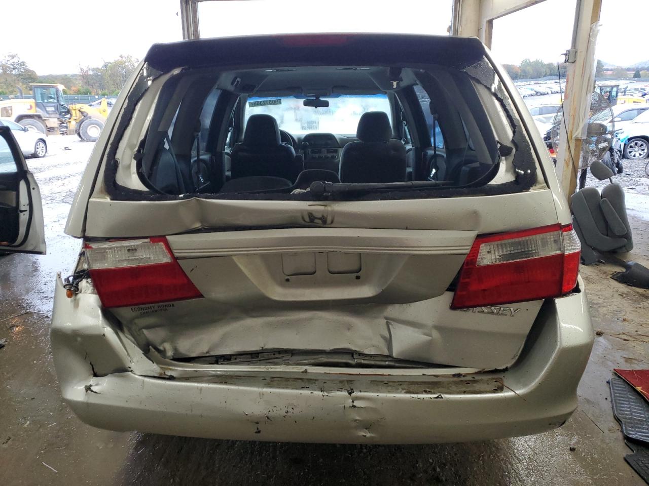 2005 Honda Odyssey Lx VIN: 5FNRL38245B086878 Lot: 90512305