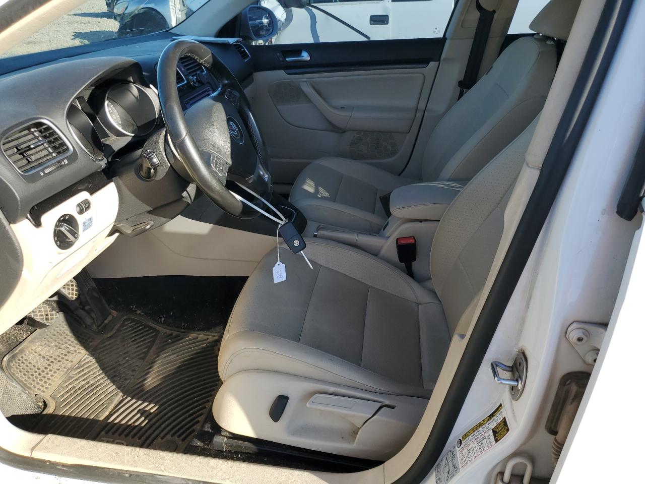 2014 Volkswagen Jetta Tdi VIN: 3VWML7AJ4EM605892 Lot: 85127655