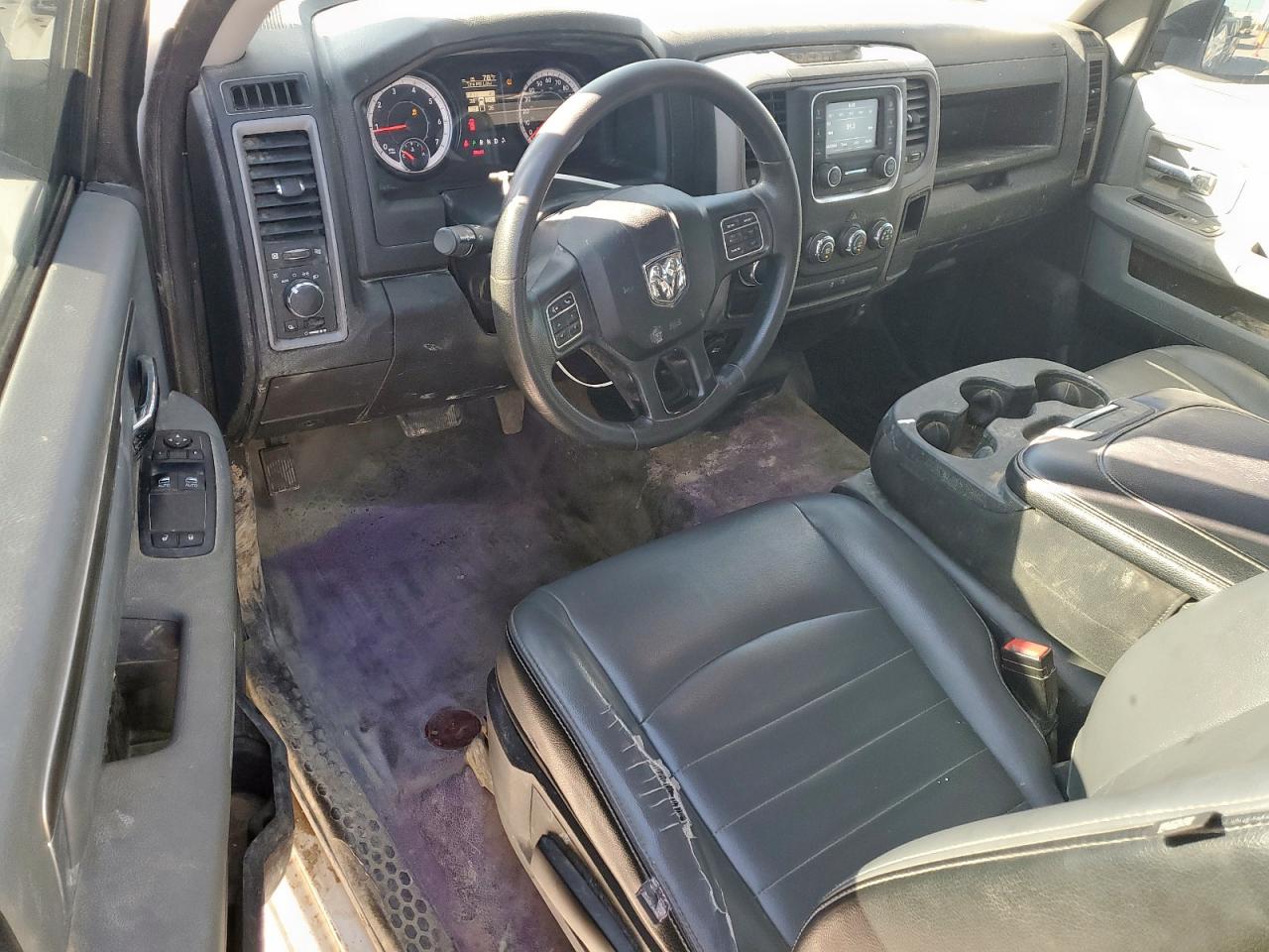 2021 Ram 1500 Classic Tradesman VIN: 3C6JR6DT6MG504157 Lot: 90906605