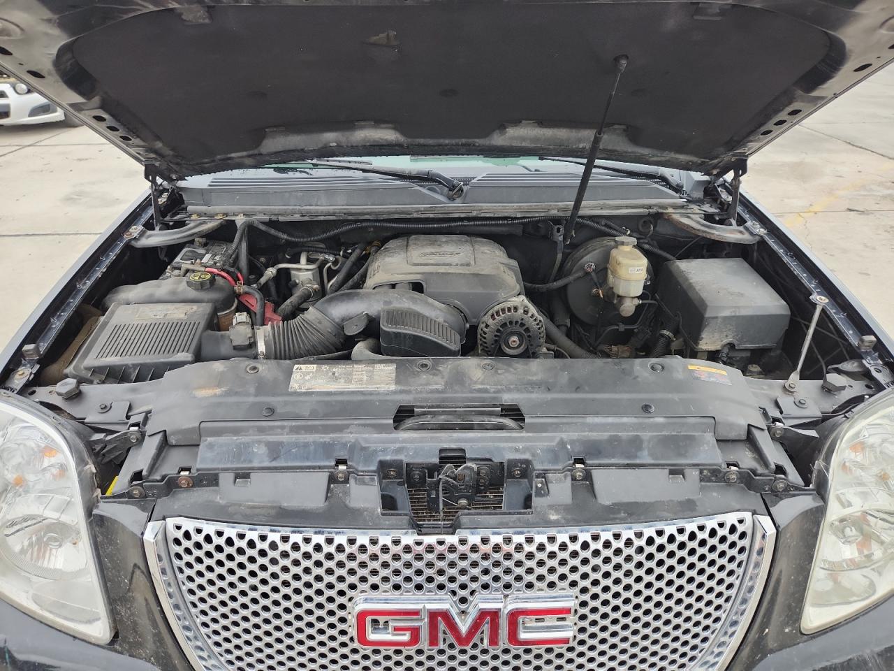 2013 GMC Yukon Xl Denali VIN: 1GKS2MEF4DR275254 Lot: 81961795