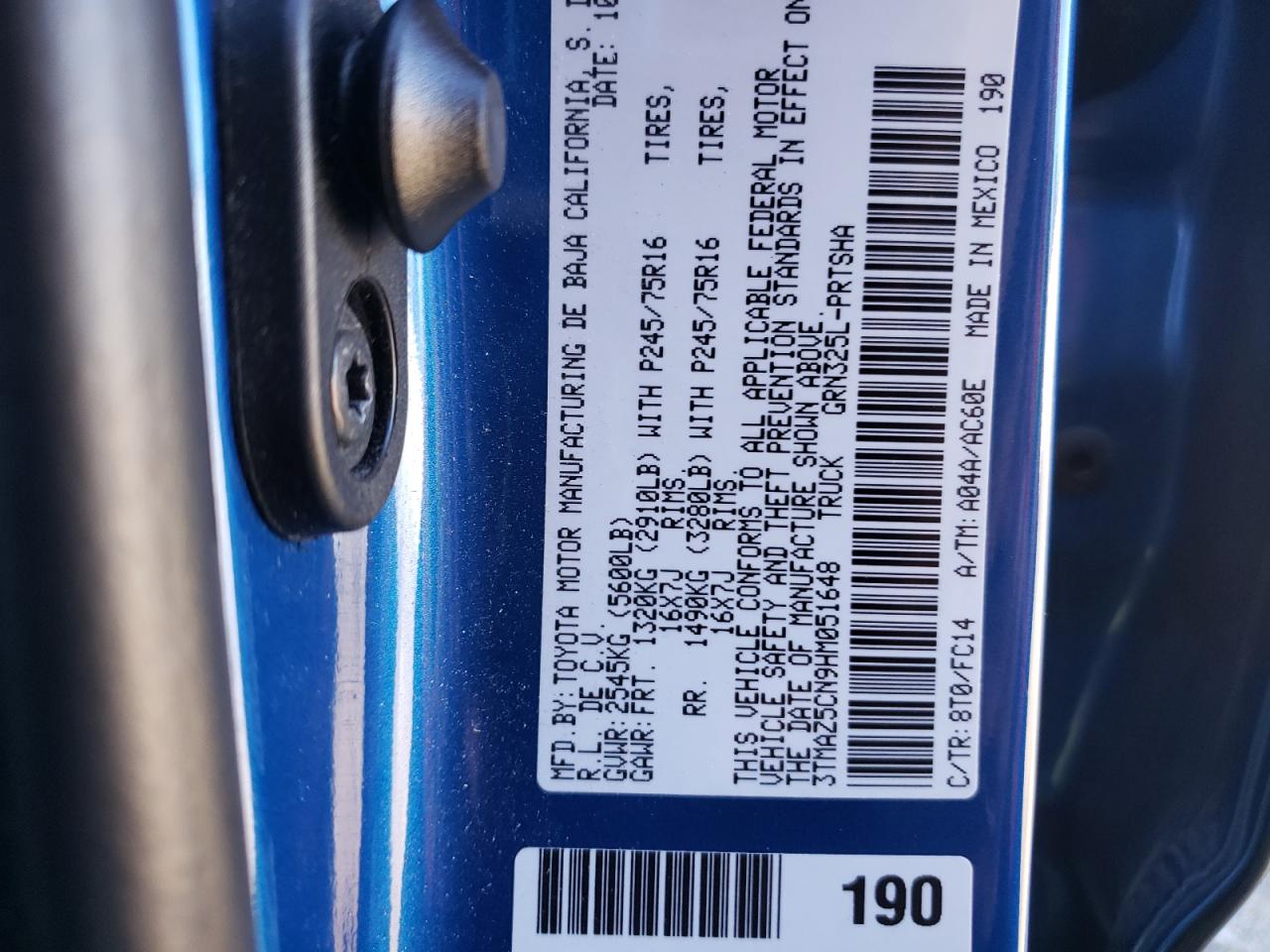 2017 Toyota Tacoma Dou VIN: 051648 Lot: 86105495