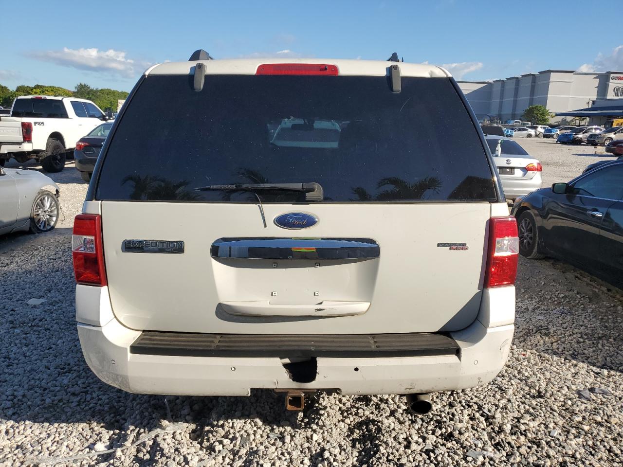 2015 Ford Expedition El Platinum VIN: 1FMJK1MT6FEF03077 Lot: 86494375