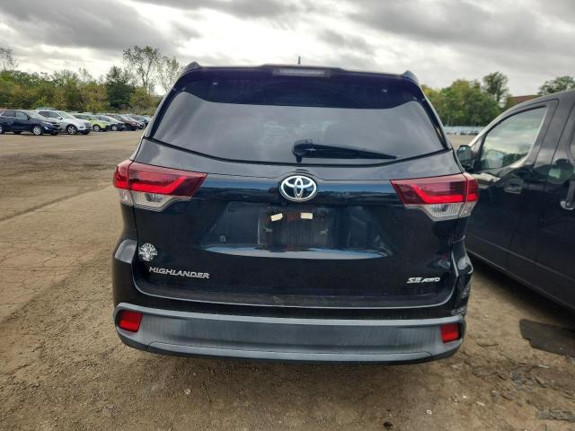  TOYOTA HIGHLANDER 2019 Черный