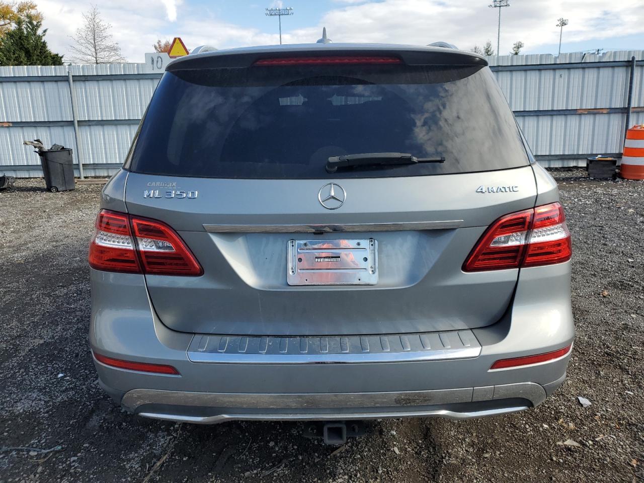 2015 Mercedes-Benz Ml 350 4Matic VIN: 4JGDA5HB2FA605525 Lot: 82680155