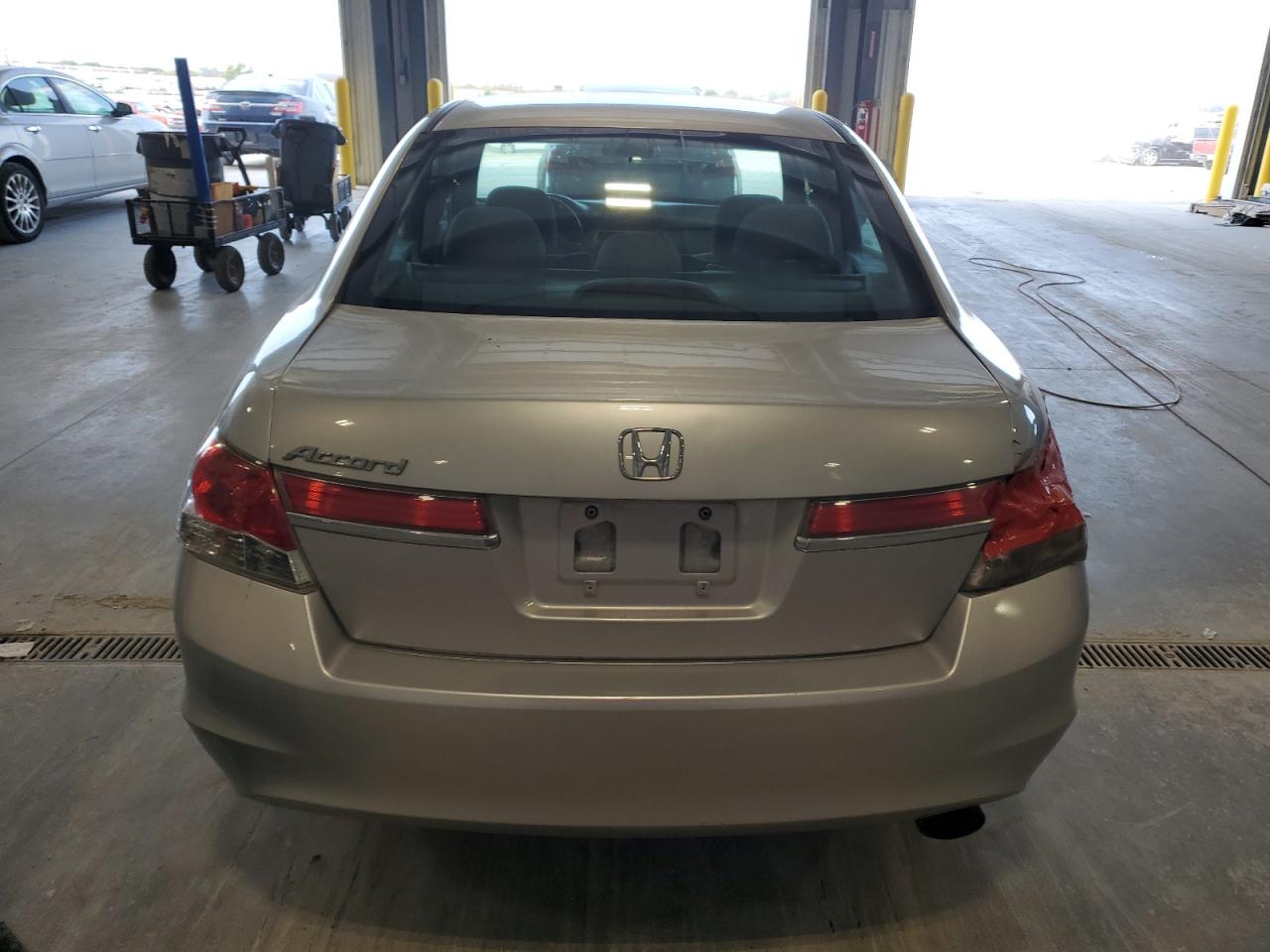 2012 Honda Accord Lx VIN: 1HGCP2F33CA133003 Lot: 84891215