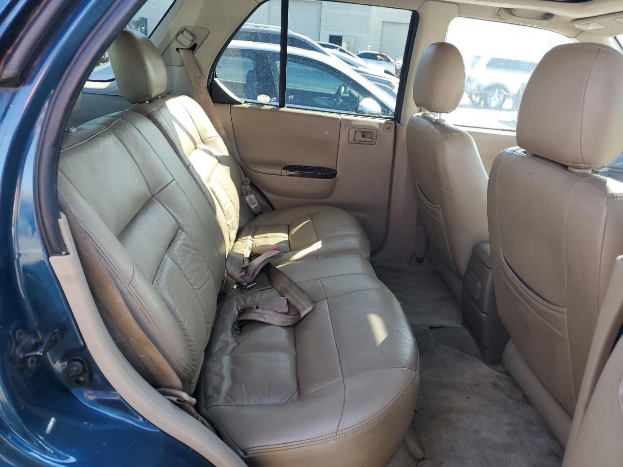 2000 Honda Passport Ex VIN: 4S6CK58W6Y4400438 Lot: 82210735