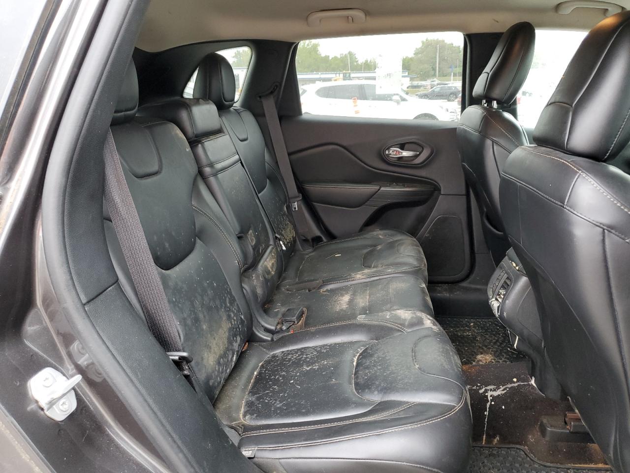 2017 Jeep Cherokee Limited VIN: 1C4PJMDB2HW37007 Lot: 85364435