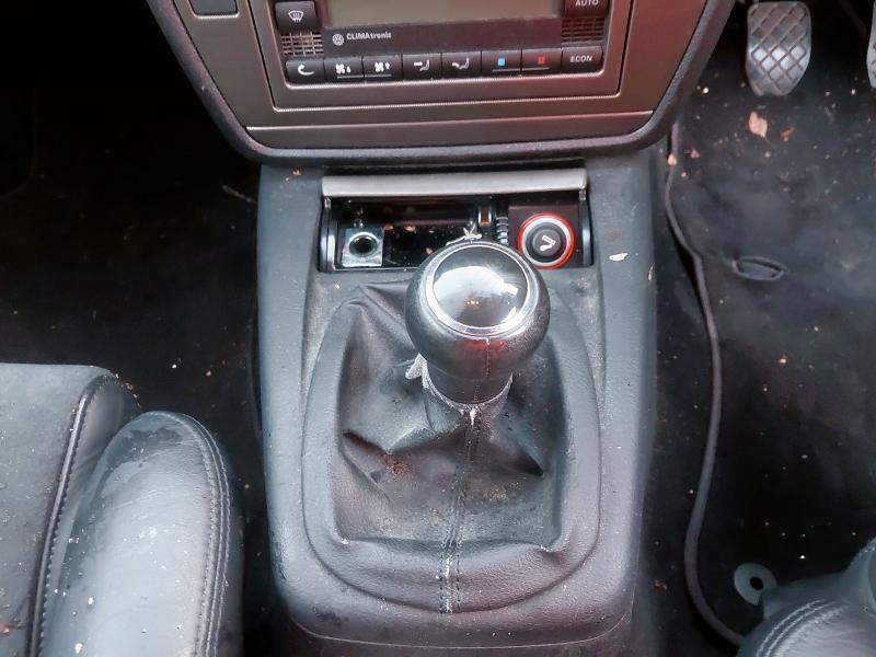 2003 VOLKSWAGEN PASSAT SPORT TDI 