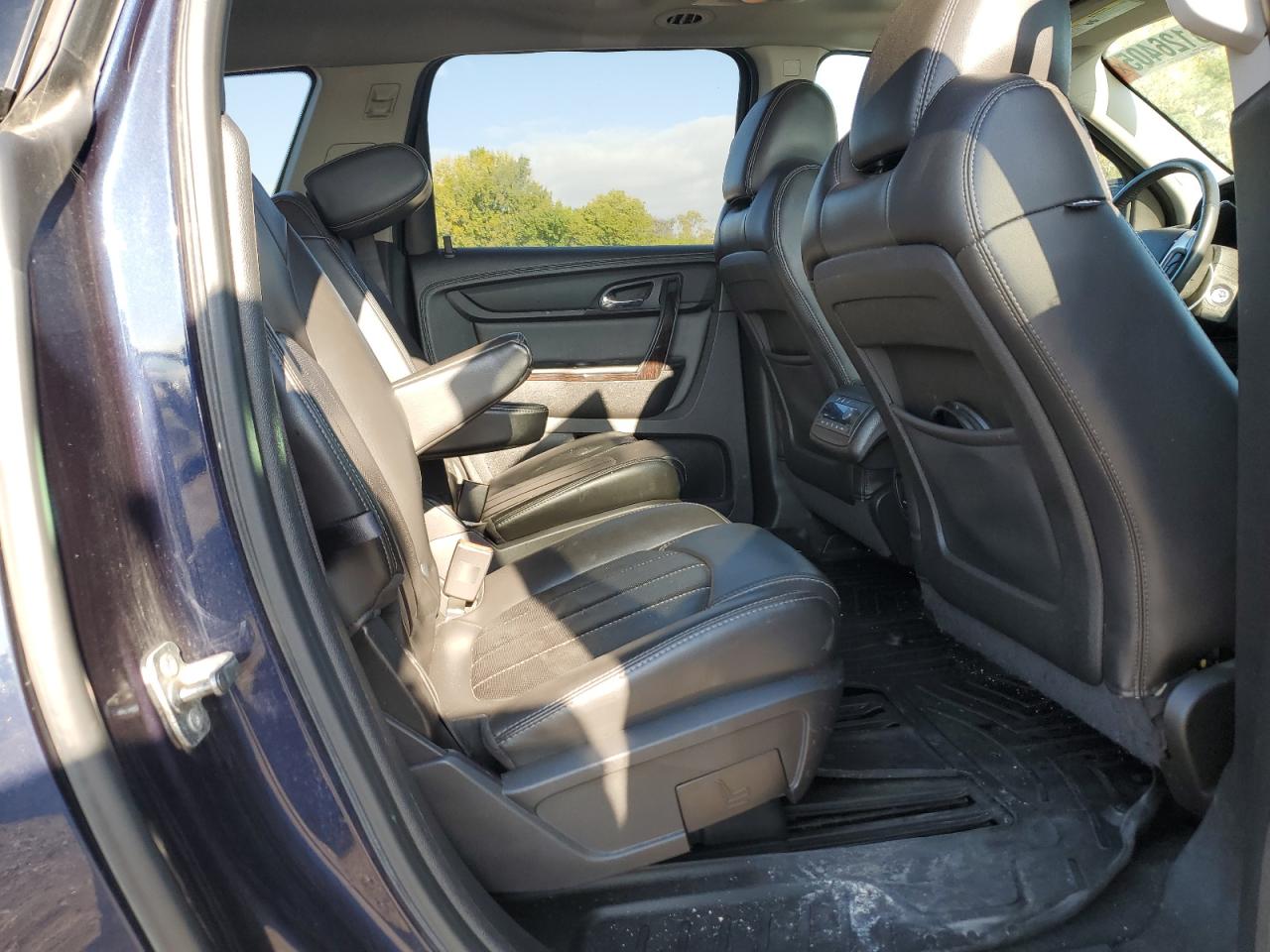 2015 Chevrolet Traverse Ltz VIN: 1GNKVJKD5FJ358902 Lot: 86126405