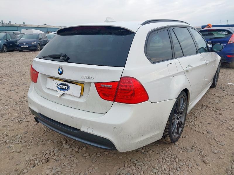 2011 BMW 318I SPORT PLUS EDITION 