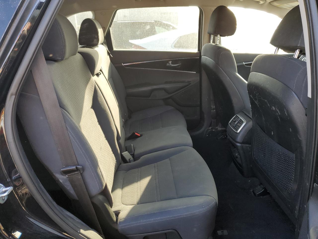 2018 Kia Sorento Lx VIN: 5XYPG4A31JG425300 Lot: 82003785