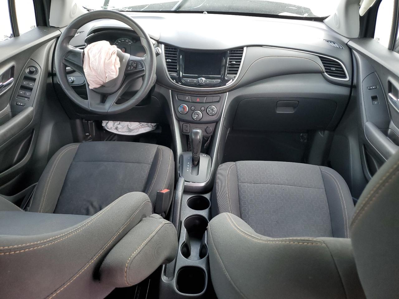 2019 Chevrolet Trax Ls VIN: 3GNCJKSBXKL189192 Lot: 85886185