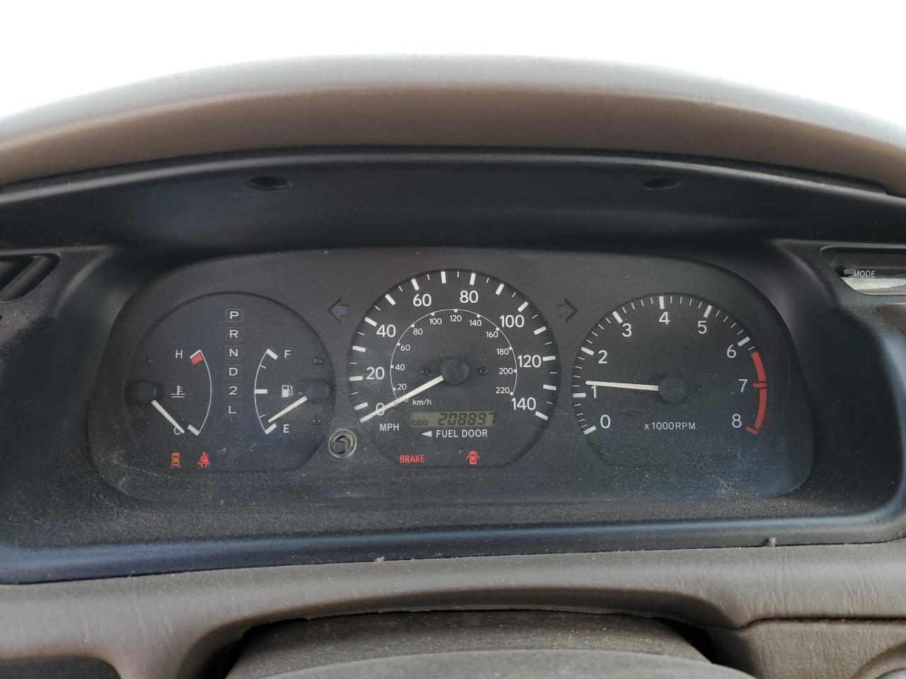 2000 Toyota Camry Ce VIN: 4T1BG22K3YU697713 Lot: 94927295