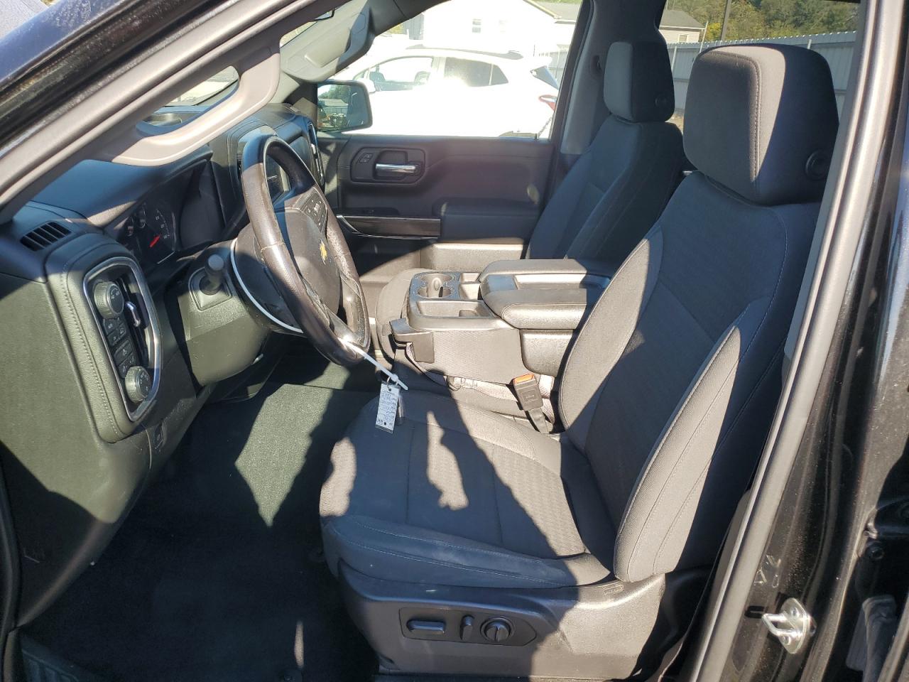 2022 Chevrolet Silverado Ltd K1500 Lt VIN: 1GCUYDEDXNZ126205 Lot: 82251475