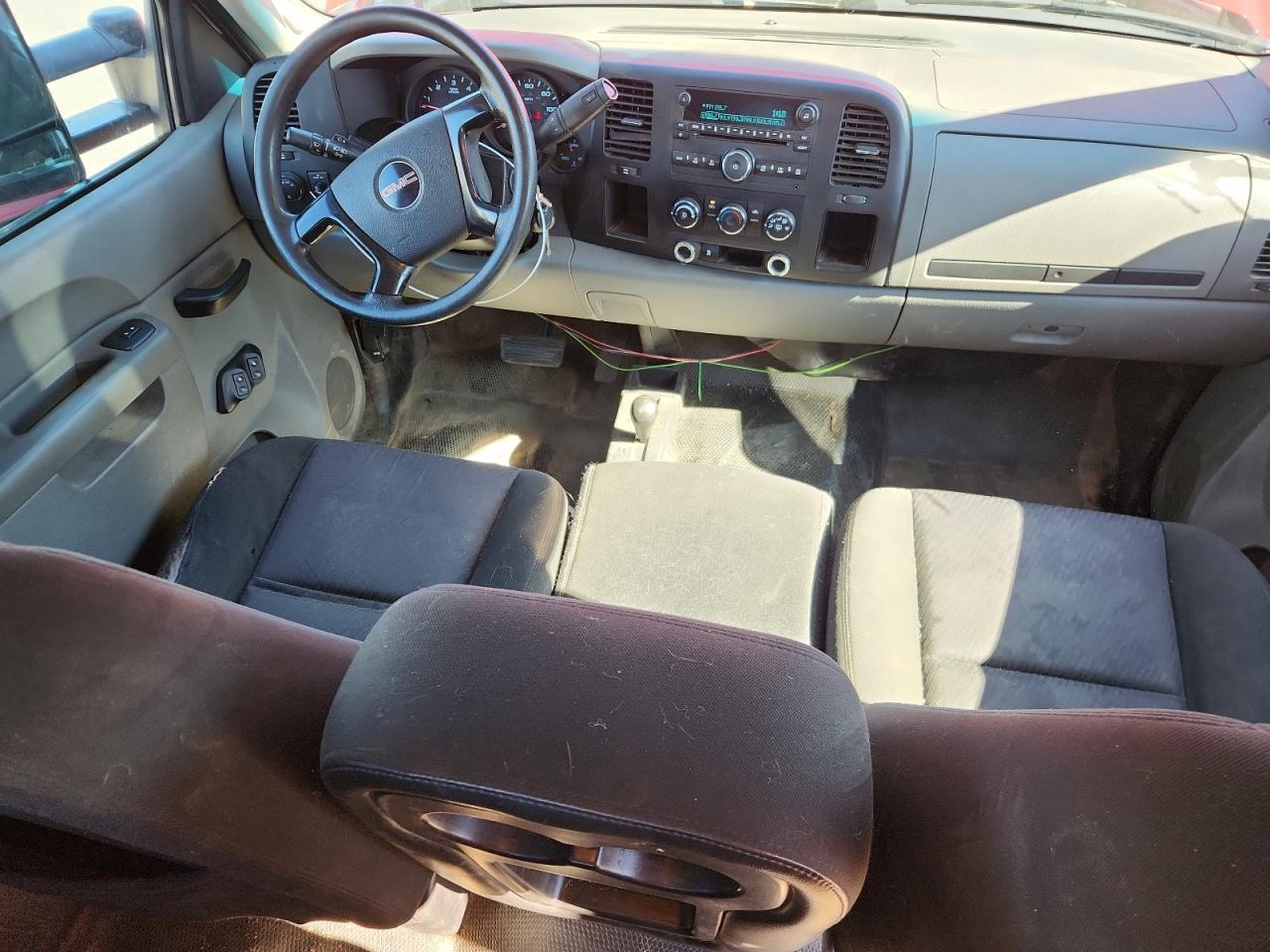 2010 GMC Sierra K1500 VIN: 3GTRKTE38AG240562 Lot: 85285645