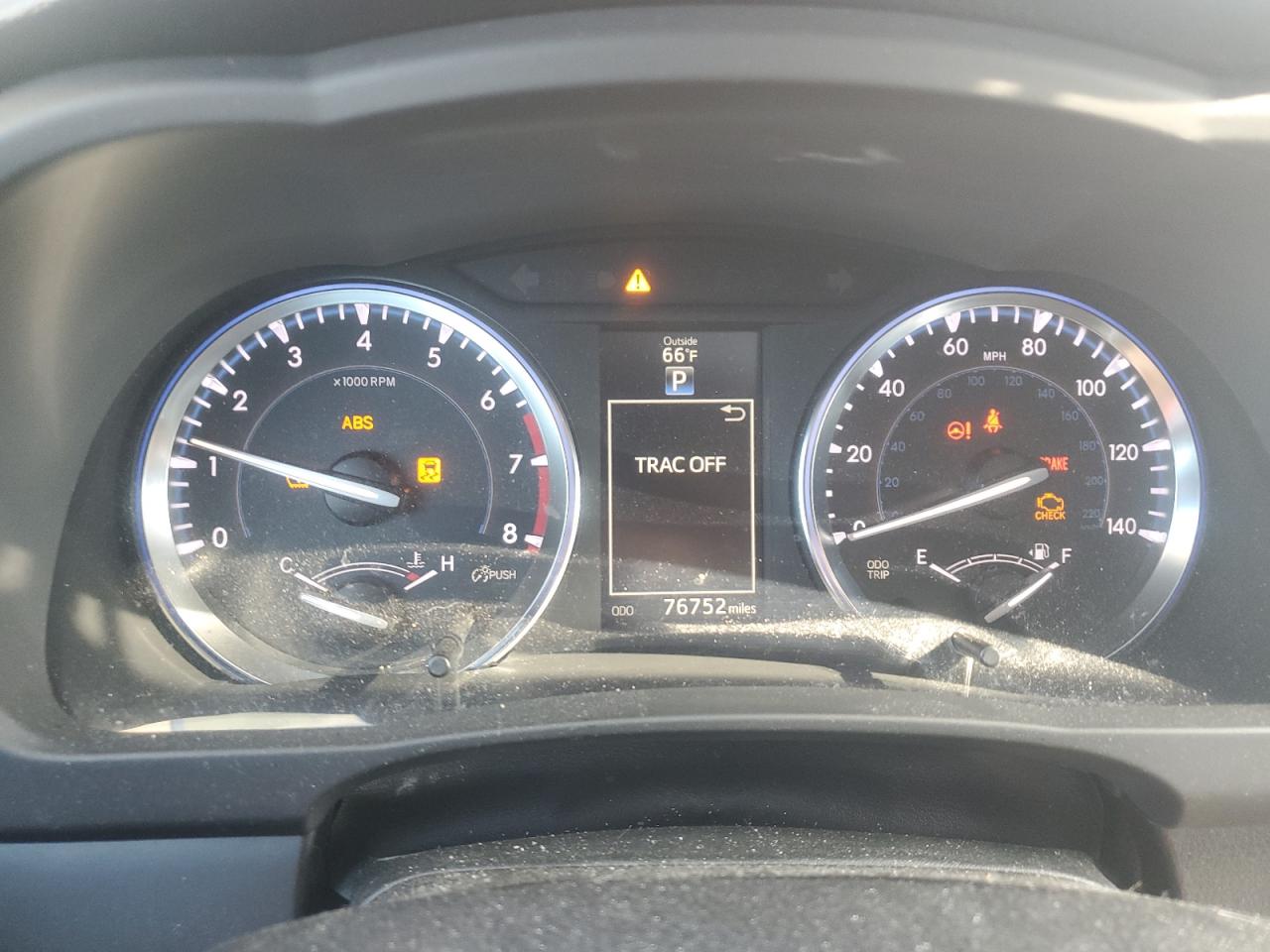 2015 Toyota Highlander Xle VIN: 5TDJKRFH2FS134899 Lot: 84730595