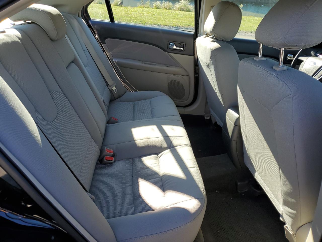 2012 Ford Fusion S VIN: 3FAHP0GA1CR391750 Lot: 86143945