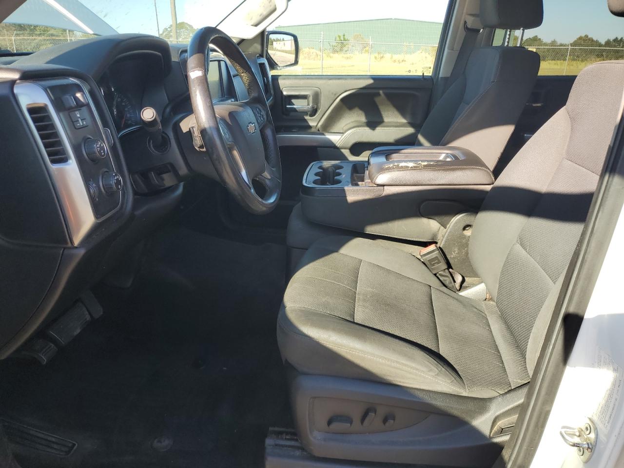 2016 Chevrolet Silverado K1500 Lt VIN: 3GCUKREC9GG301150 Lot: 81993665