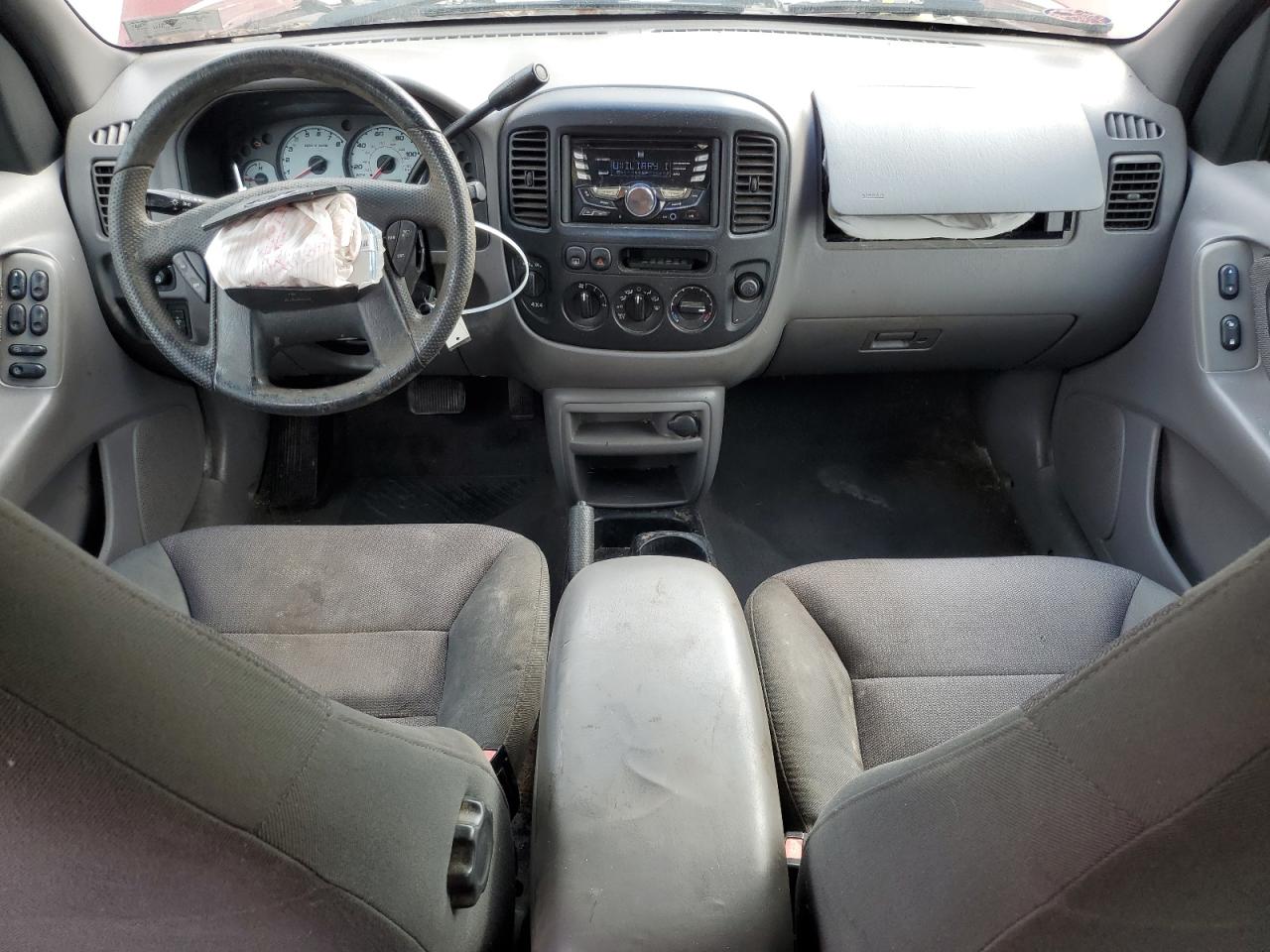 2001 Ford Escape Xlt VIN: 1FMYU041X1KB40715 Lot: 85272315