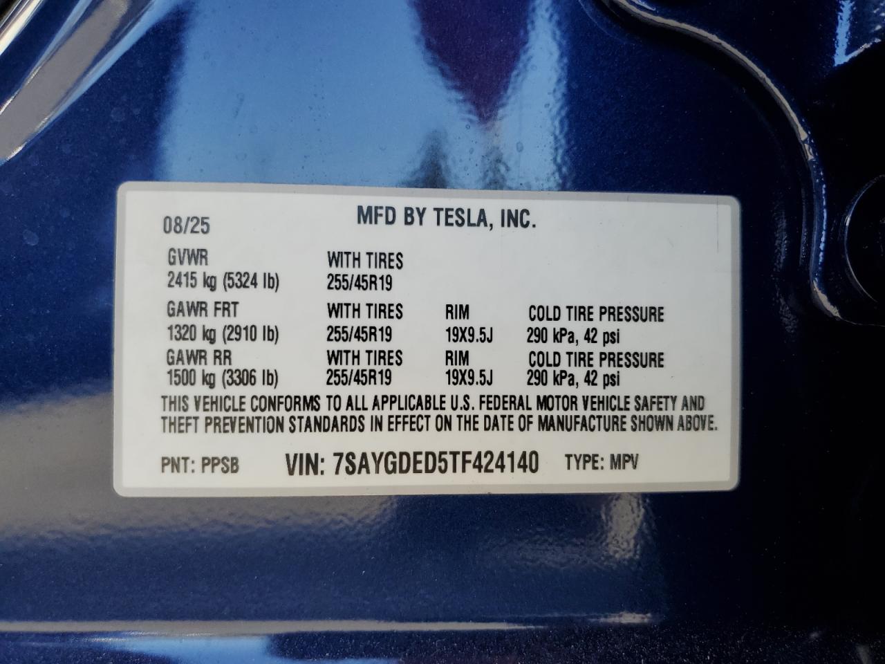 2026 Tesla Model Y VIN: 7SAYGDED5TF424140 Lot: 84655355