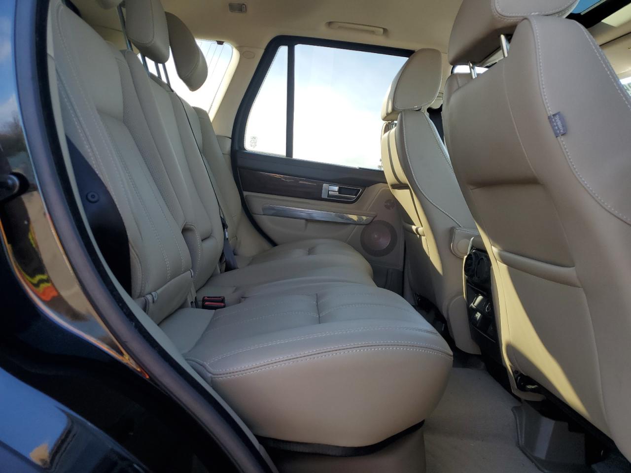 2011 Land Rover Range Rover Sport Lux VIN: SALSK2D44BA270110 Lot: 82499735