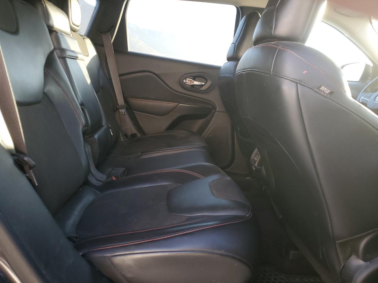 2016 Jeep Cherokee Trailhawk VIN: 1C4PJMBS4GW204308 Lot: 82521775