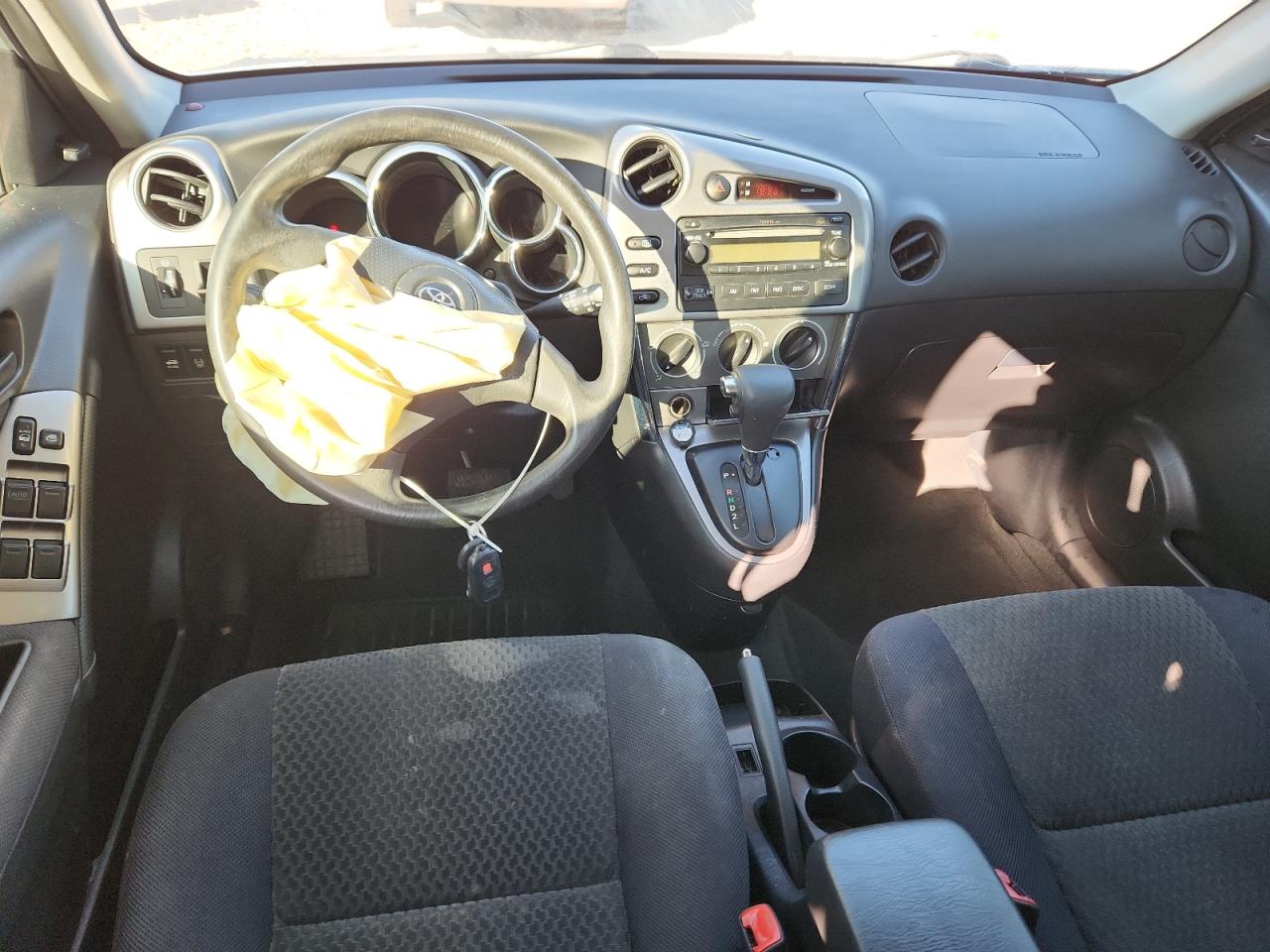 2006 Toyota Corolla Matrix Base VIN: 2T1LR32E96C553712 Lot: 89921465