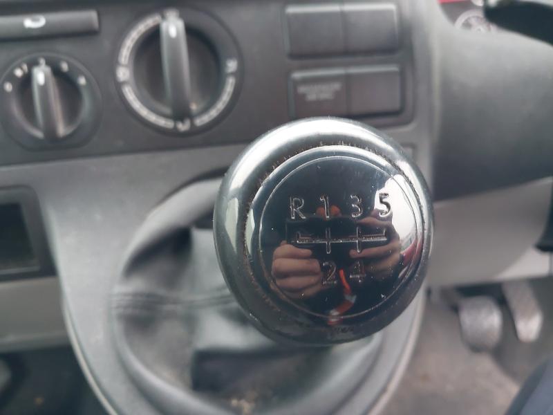 2015 VOLKSWAGEN TRANSPORTER 2.0 TDI 102PS STARTLINE VAN