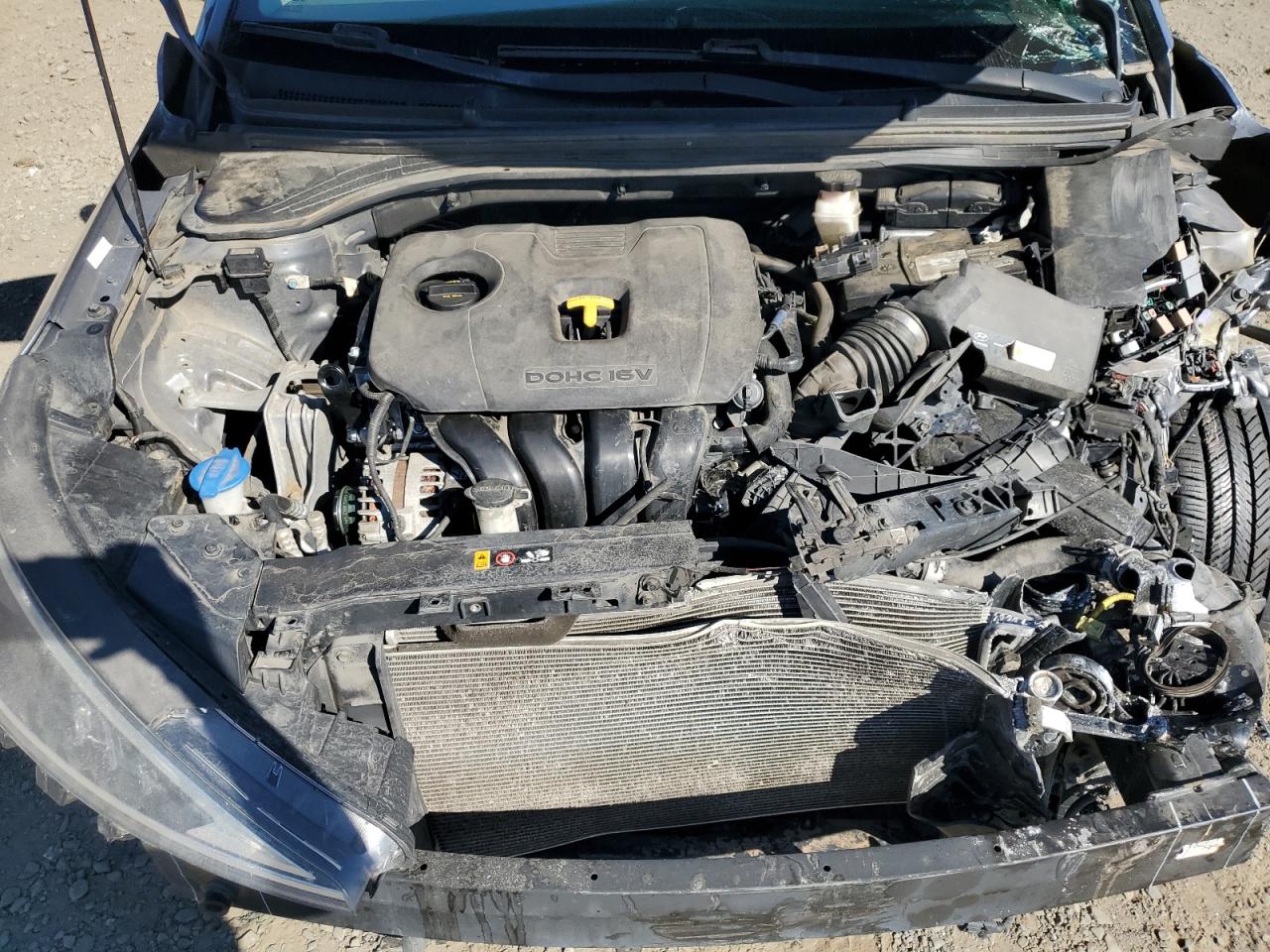 2019 Hyundai Elantra Se VIN: KMHD74LFXKU853727 Lot: 84952905