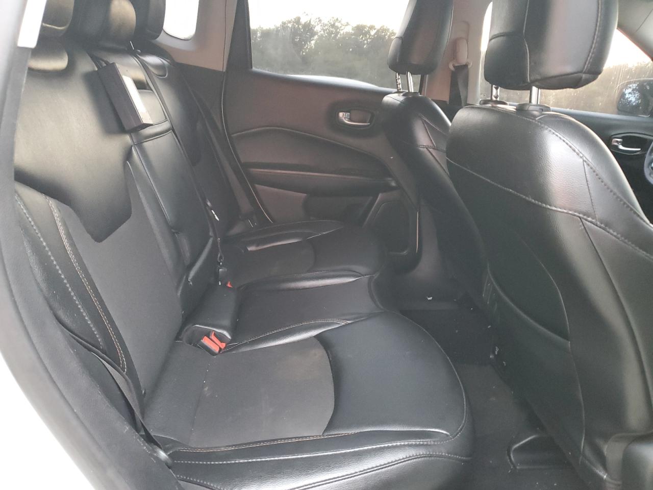 2019 Jeep Compass Latitude VIN: 3C4NJDBBXKT734434 Lot: 84751825