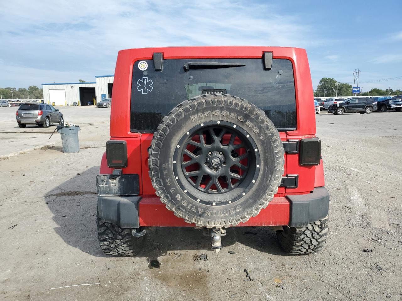 2015 Jeep Wrangler Unlimited Sahara VIN: 1C4BJWEG7FL685877 Lot: 85385415