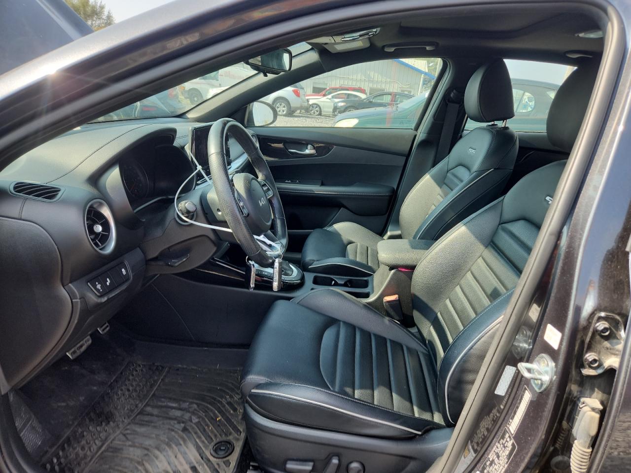 2022 Kia Forte Gt Line VIN: 3KPF54AD8NE507232 Lot: 87048915