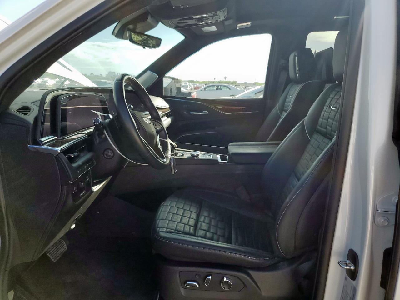 2024 Cadillac Escalade Sport Platinum VIN: 1GYS4GKT4RR379438 Lot: 85260935