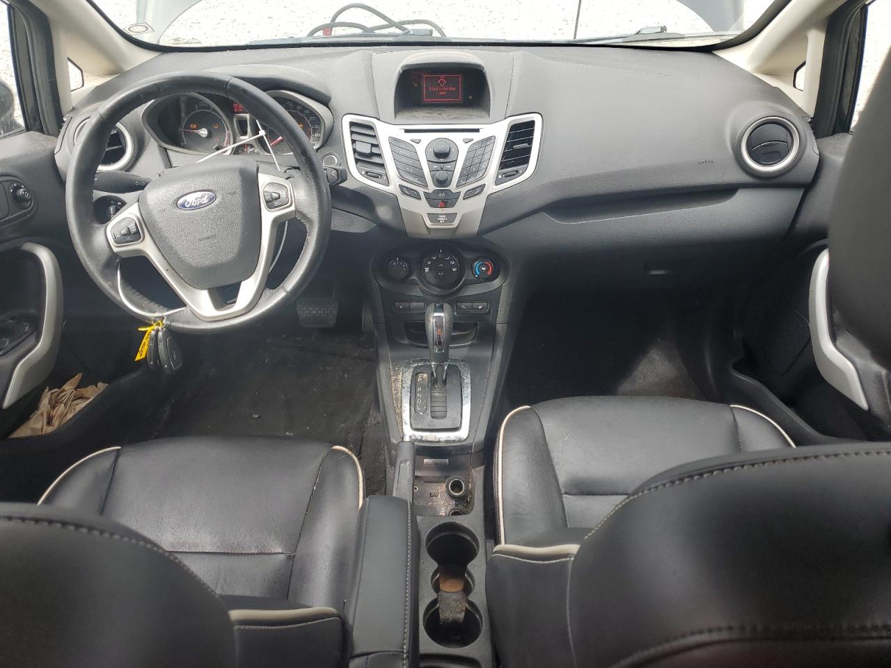 2013 Ford Fiesta Titanium VIN: 3FADP4FJ2DM205543 Lot: 84838205