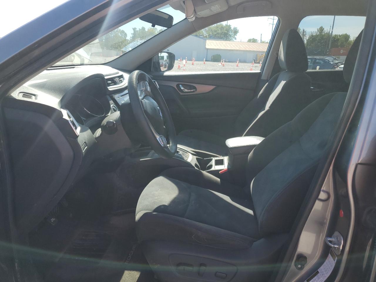 2016 Nissan Rogue S VIN: KNMAT2MV8GP611859 Lot: 86265845