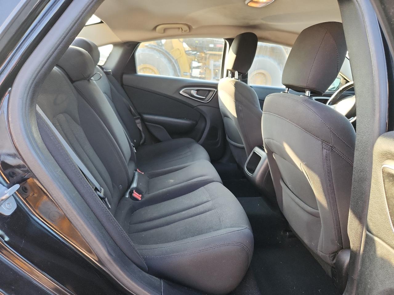 2015 Chrysler 200 Limited VIN: 1C3CCCAB6FN743624 Lot: 84433505