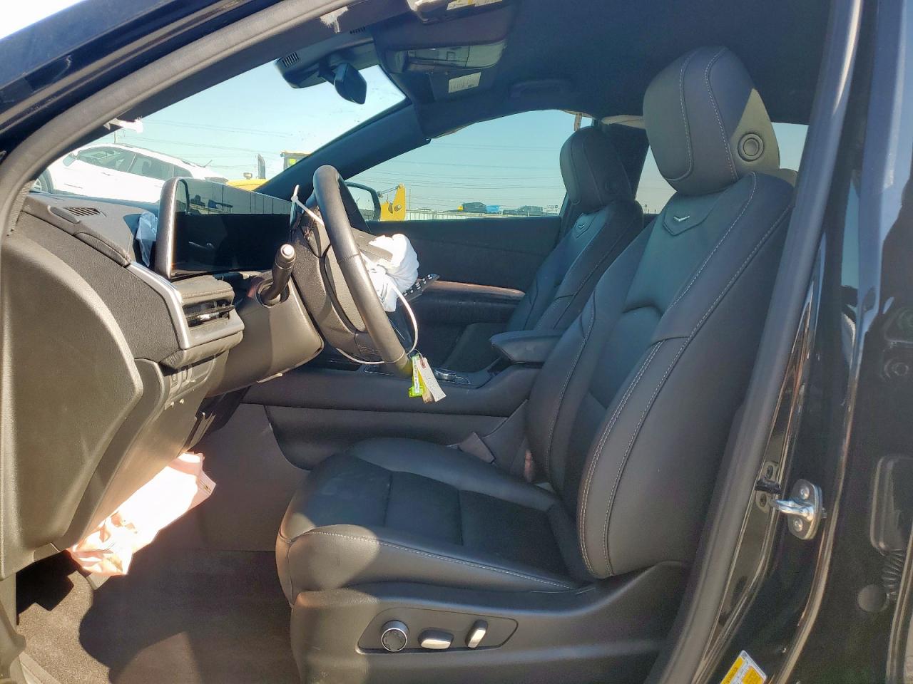 2025 Cadillac Xt4 Premium Luxury VIN: 1GYFZCR4XSF156497 Lot: 84462065