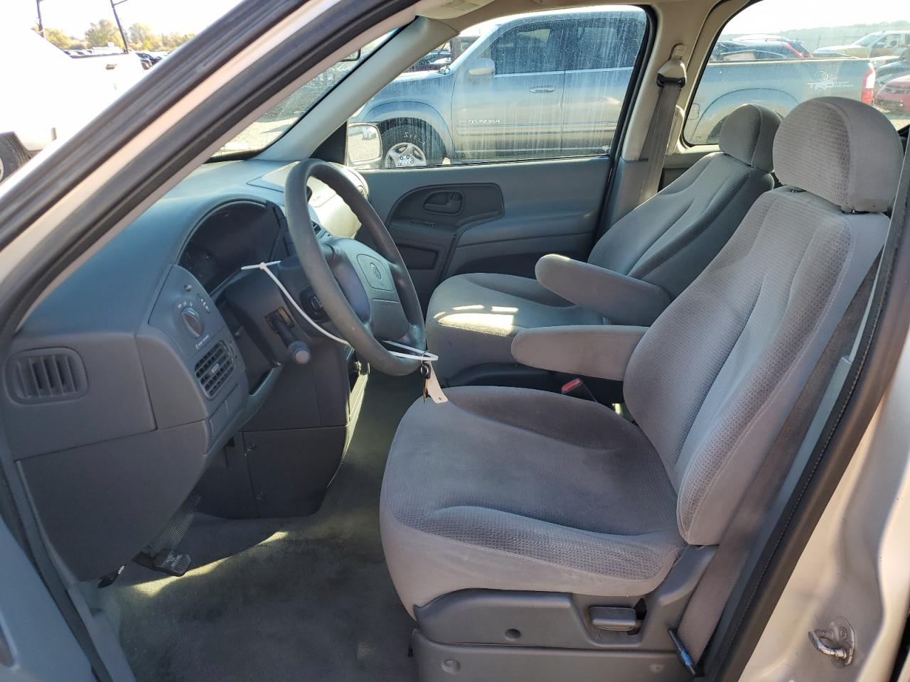 2002 Mercury Villager VIN: 4M2ZV11T92DJ12146 Lot: 82748975