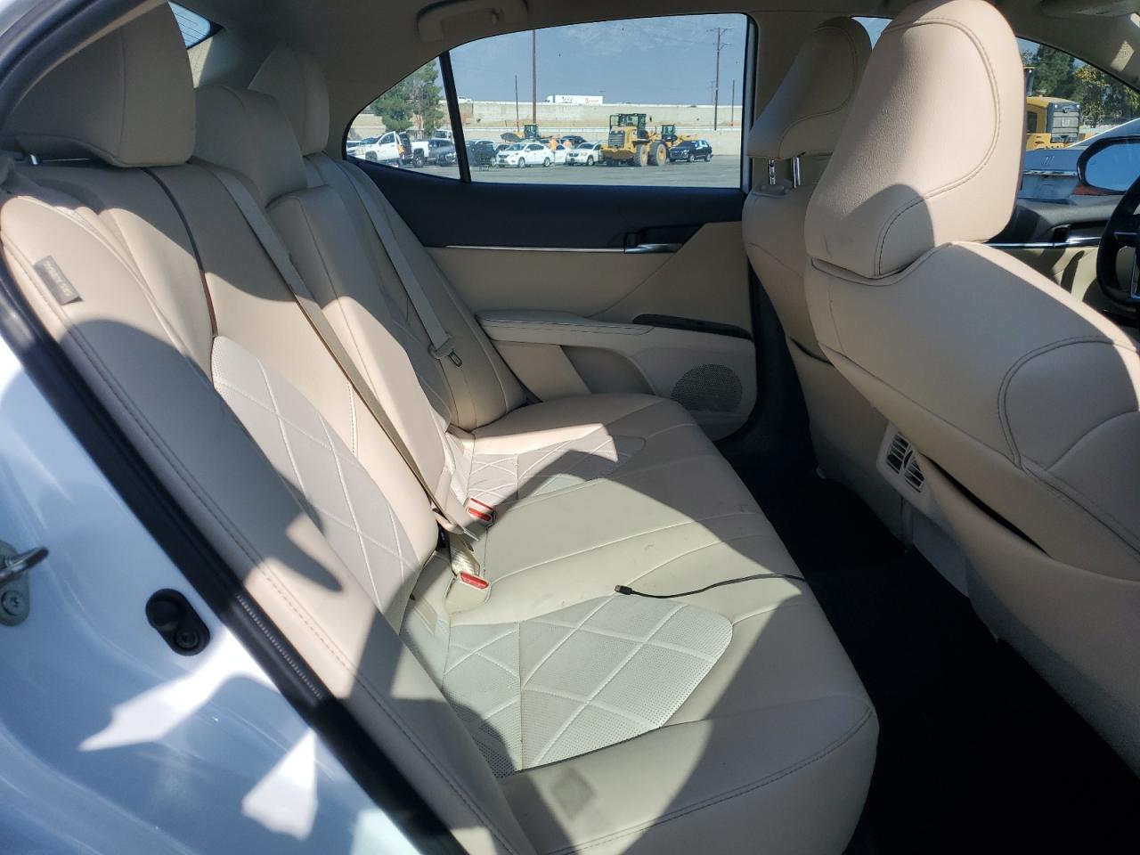 2019 Toyota Camry L VIN: 4T1B11HK7KU821377 Lot: 85549605