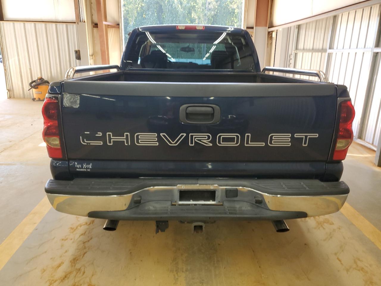 2005 Chevrolet Silverado C1500 VIN: 2GCEC19V751392388 Lot: 85008425