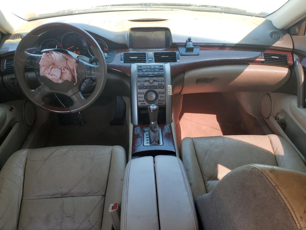 2010 Acura Rl VIN: JH4KB2F60AC001156 Lot: 84932935