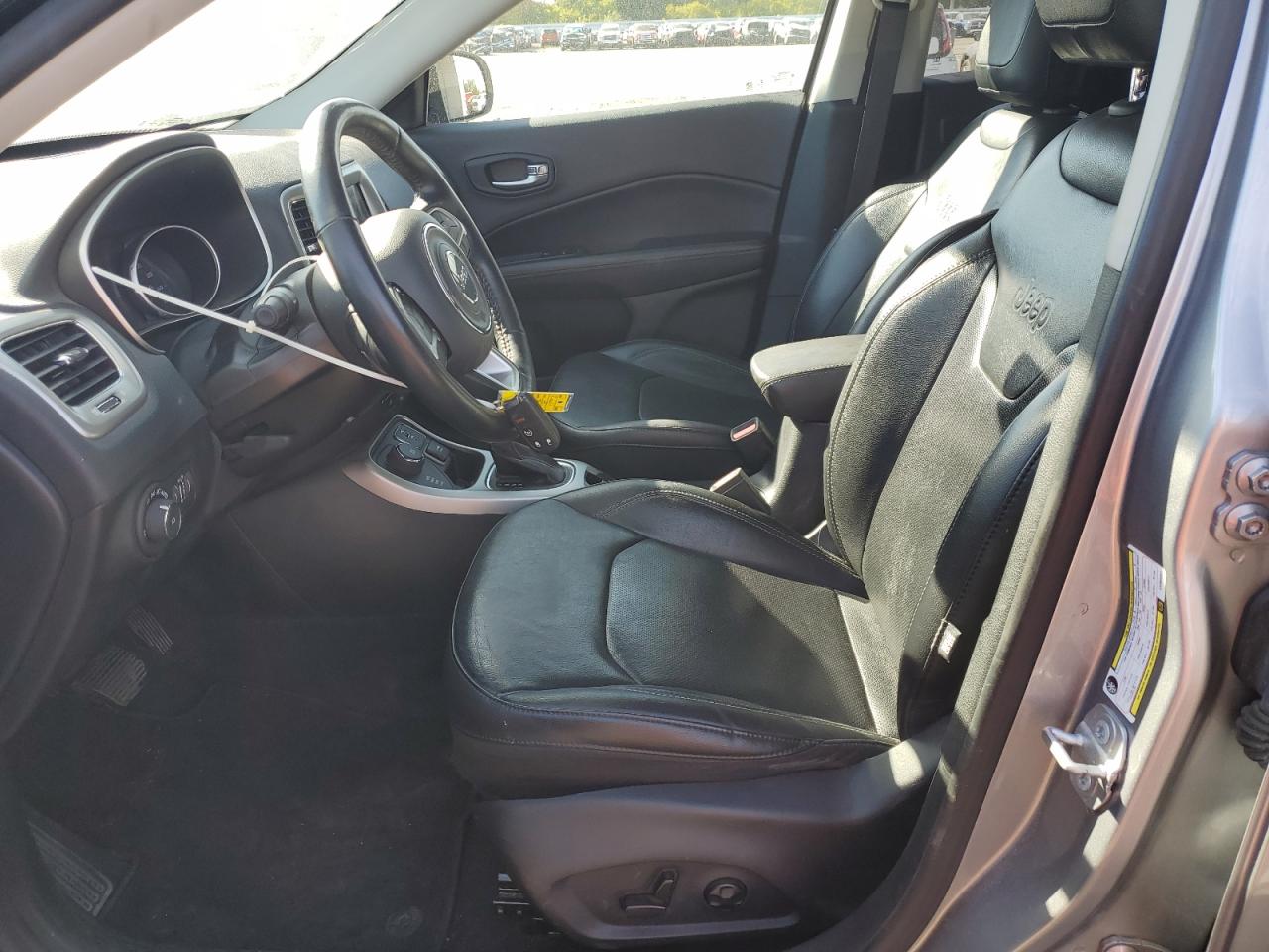 2019 Jeep Compass Limited VIN: 3C4NJDCB5KT669961 Lot: 82375945