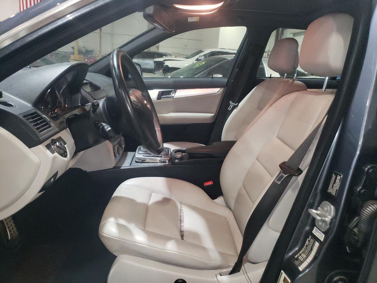 2010 Mercedes-Benz C 300 VIN: WDDGF5EB8AR088593 Lot: 86117285