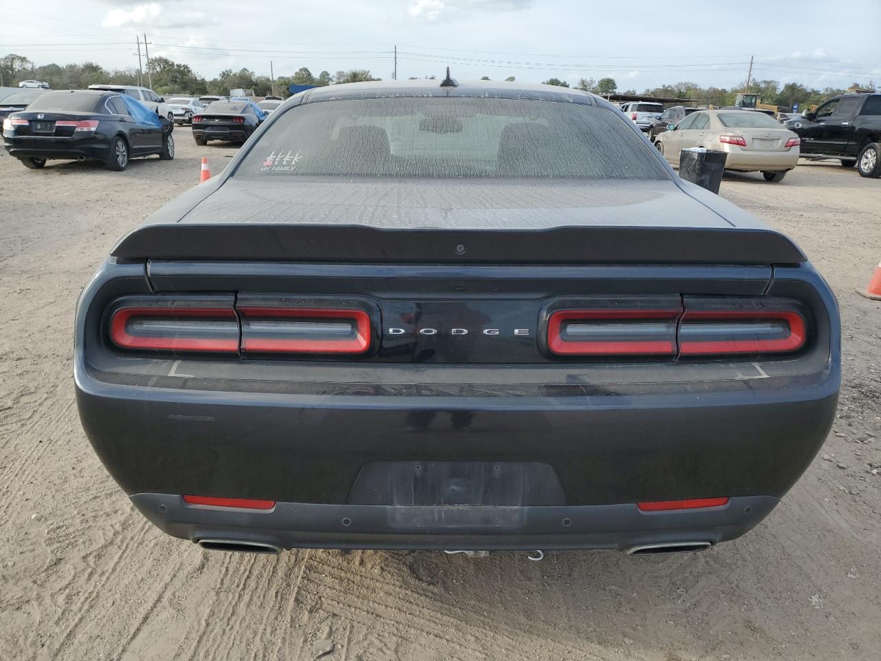 2017 Dodge Challenger Sxt VIN: 2C3CDZAG4HH514592 Lot: 82729905