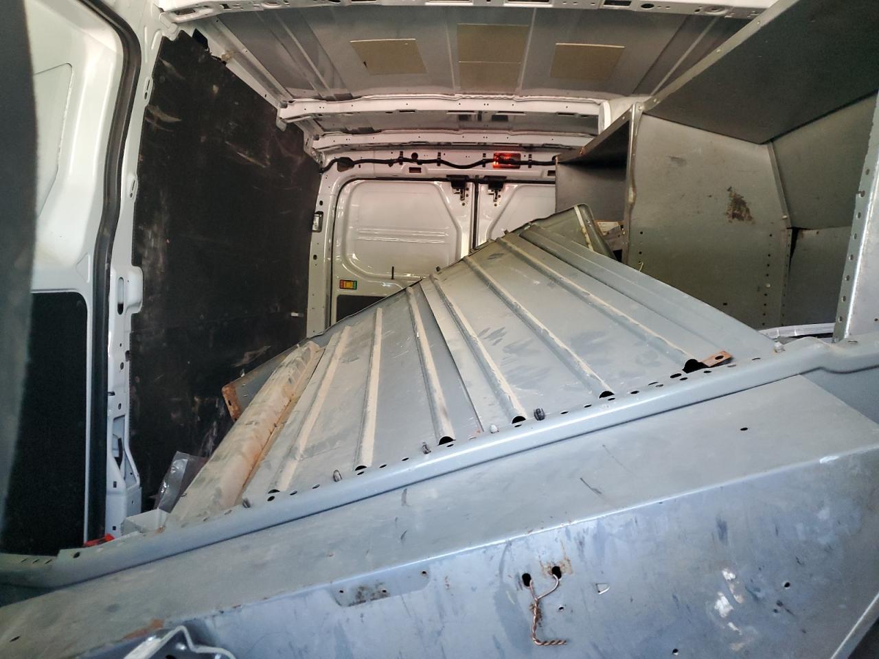 2024 Ford Transit T-250 VIN: 1FTBR1Y86RKA99519 Lot: 90864535