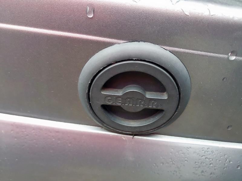 2002 MAZDA BONGO FRIE