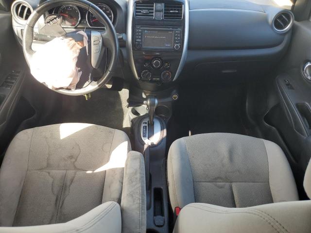  NISSAN VERSA 2017 Синий