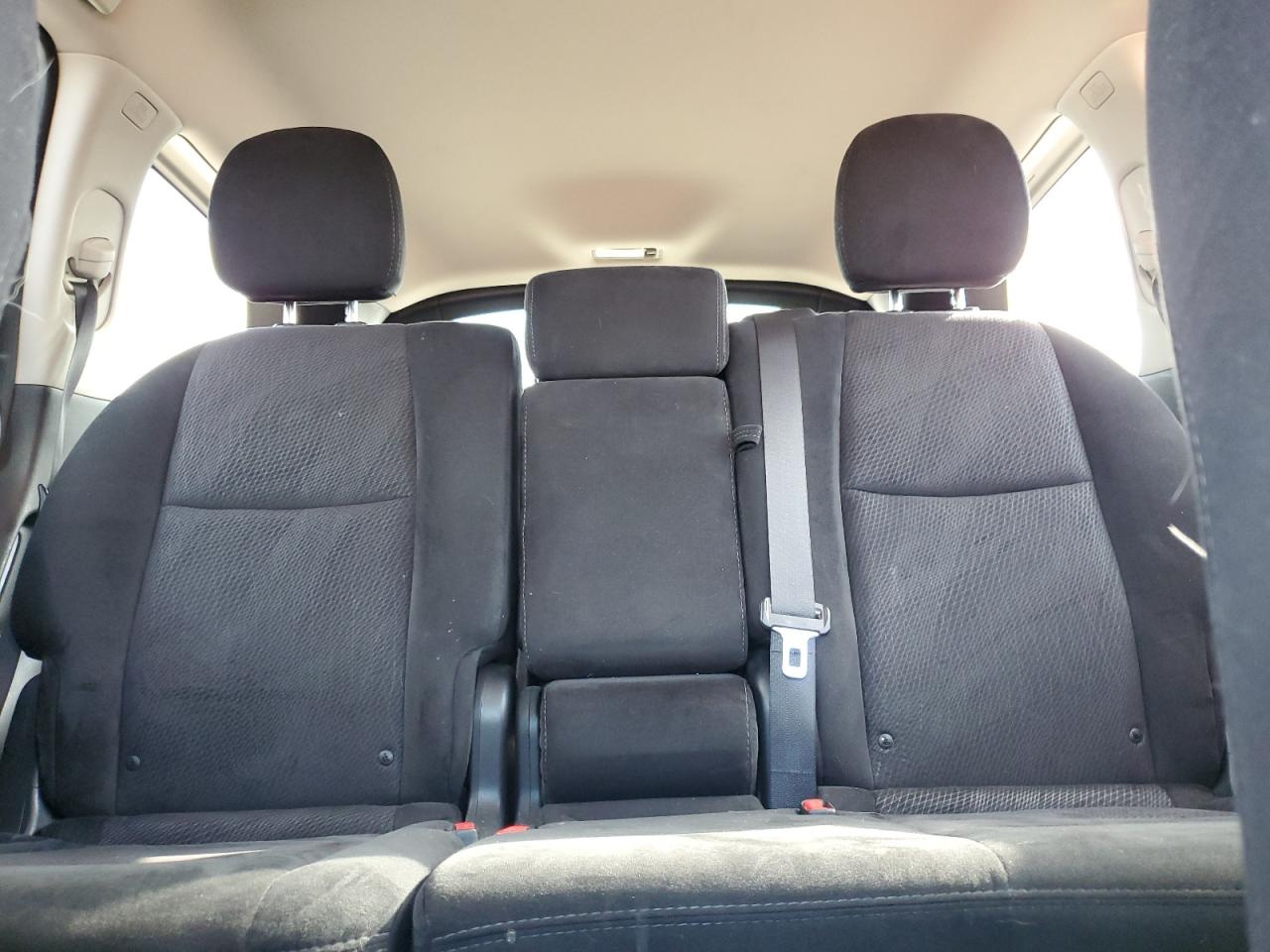 2015 Nissan Pathfinder S VIN: 5N1AR2MN2FC695788 Lot: 85558105